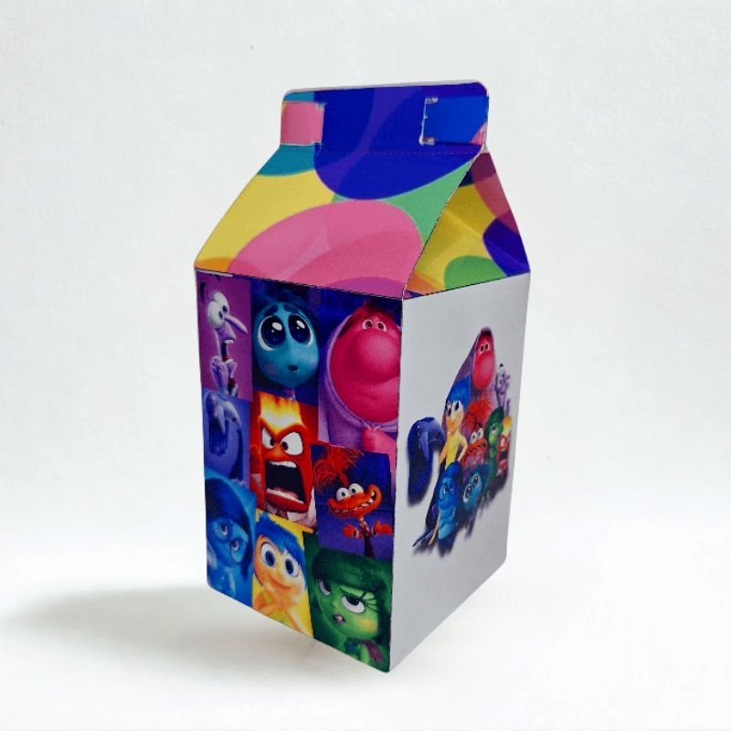 Caixinha milk DIVERTIDAMENTE lembrancinha personalizada para festa de aniversário