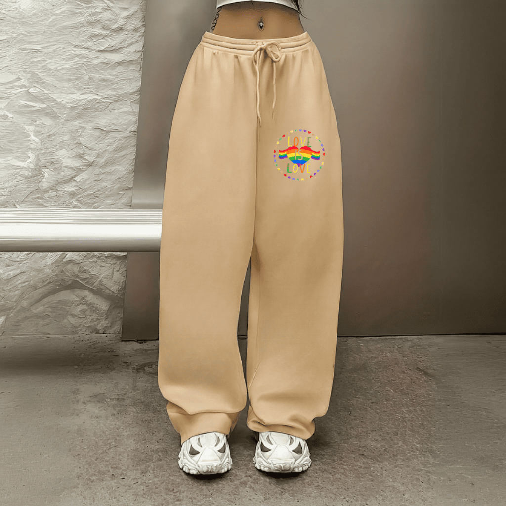 Moletom Calça Macia Larga Urban Style Wide Leg Flanelada Premium Tendência Hip Hop Modelo Love is Love