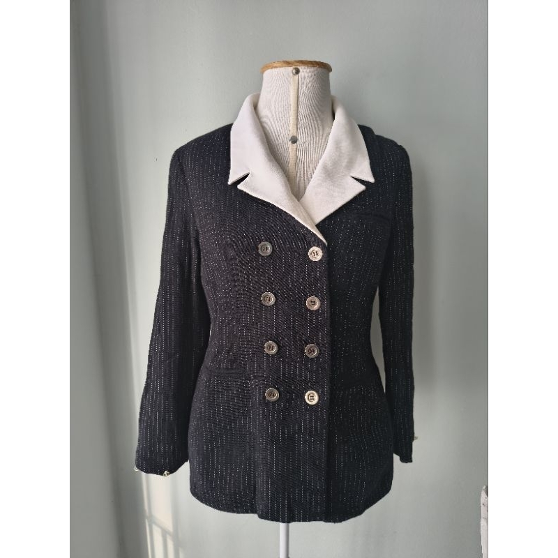 Blazer feminino Preto com detalhes Vintage | Blazer Elegante - Peça única