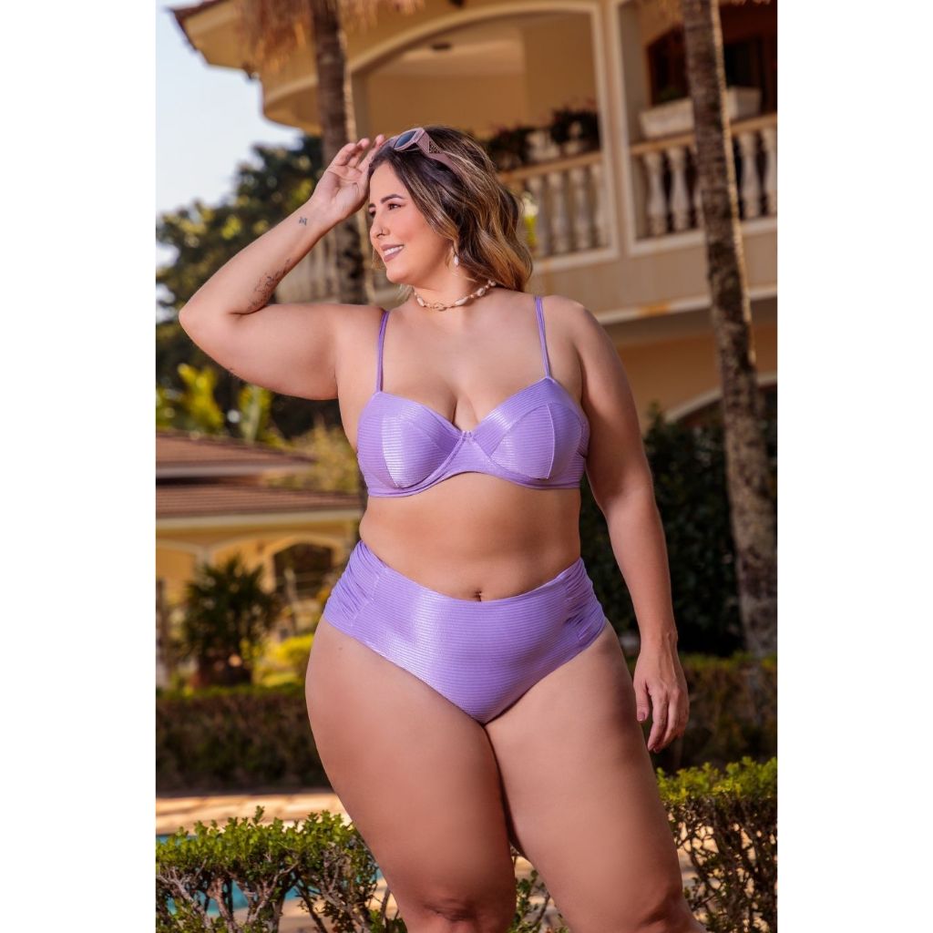 Biquíni Plus Size com Bojo Removível e Aro | Calcinha Hot Pant Franzida | Moda Praia Feminina