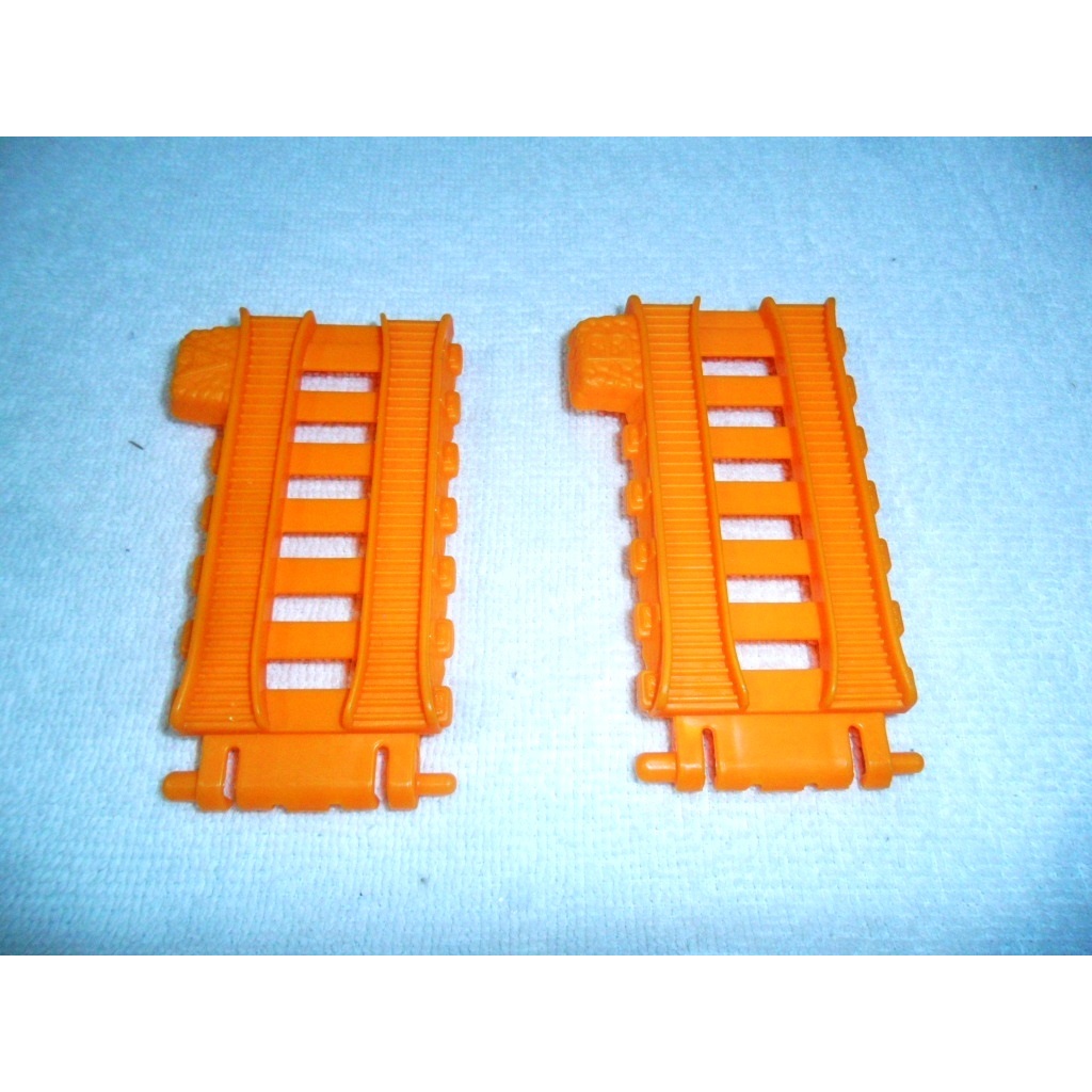 THOMAS - LOTE DE PEÇAS 27 - PEÇAS DE REPOSIÇÃO P/ BRINQUEDOS DA LINHA THOMAS E SEUS AMIGOS VIDE FOTO
