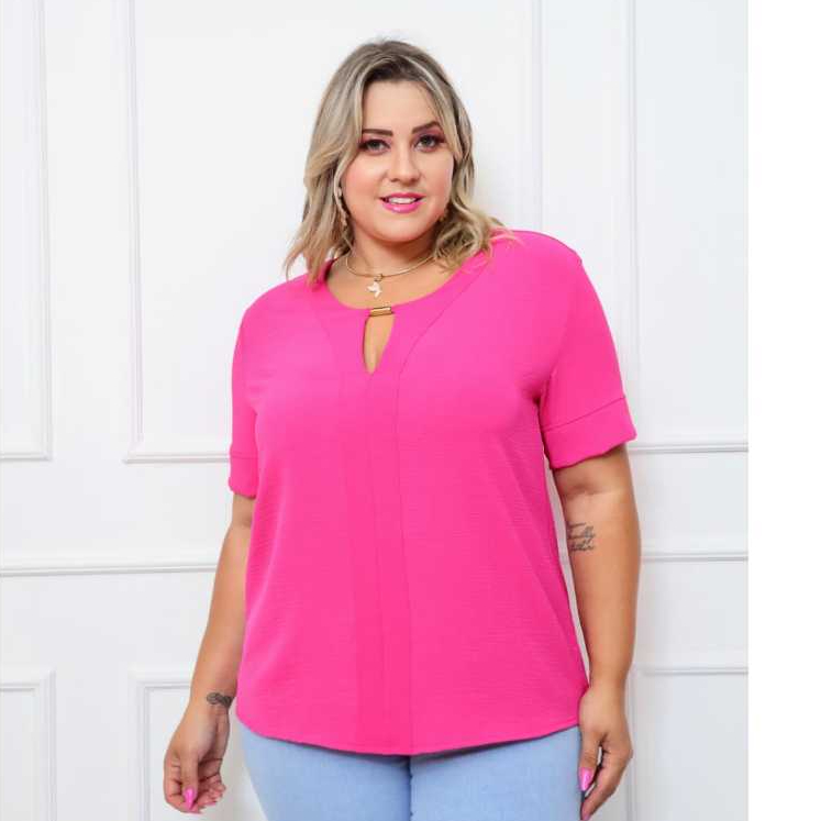 BLUSA  FEMININA PLUS SIZE MODERNA COM FIVELA E CAIMENTO FERFEITO TEXIDO DUNA TEM  G1 G2 G3