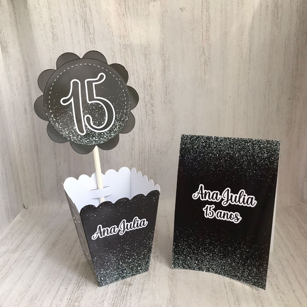 Kit Centro de mesa Preto e Prata All Black Personalizado |Enfeite Cachepô|Decoração Plaquinhas Aniversário PEGUE E MONTE