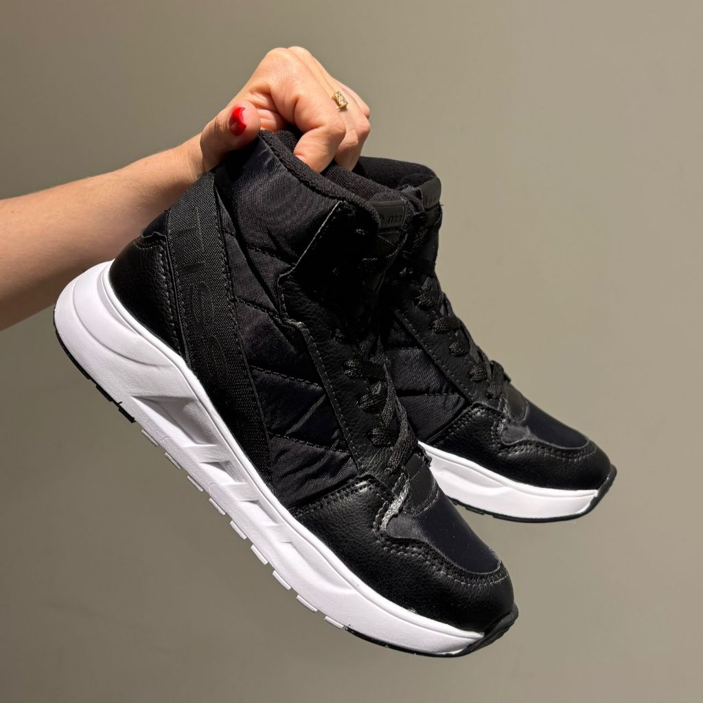 Tênis Feminino Botinha De Treino  Em Couro Sintético Para Academia em Oferta na Shopee