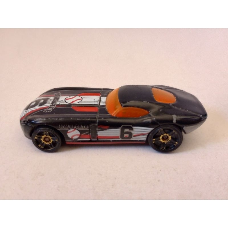 Miniatura Carrinho Hot Wheels Modelo Fast Fellow 2008 Sports Baseball Black Top Presente Amantes e Colecionadores