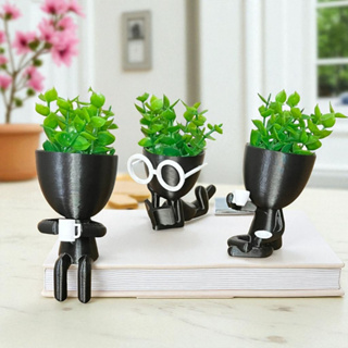 Kit com 3 Mini Vasinhos Decorativos Robert Lendo Tomando Café Vasos Decoração com Planta Artificial em Oferta na Shopee