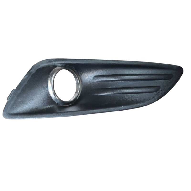 Grade Milha com aro cromado L.D New fiesta 13/17 C1BB15A222CAW USADO