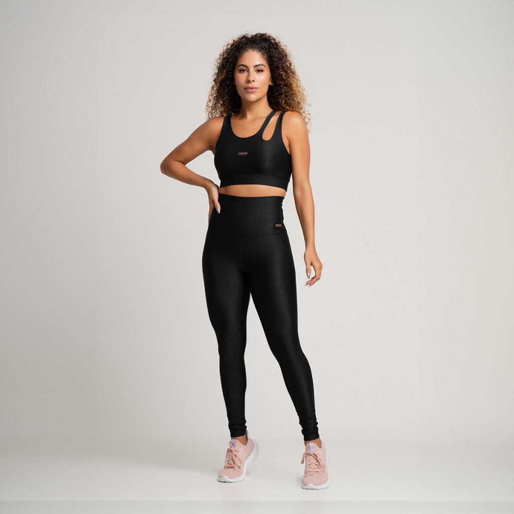 Conjunto Top e Legging Canelado Poliamida Preto Massam Fitness