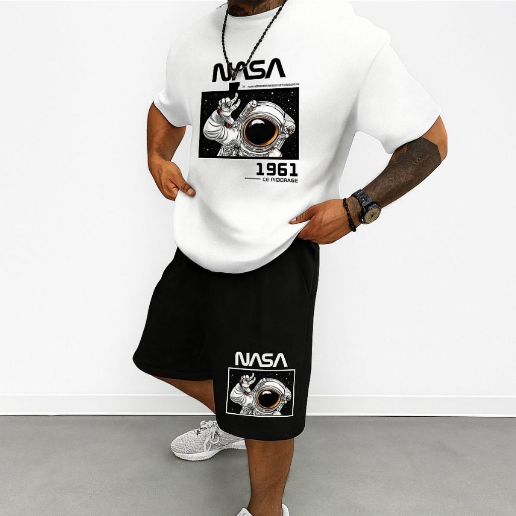 Conjunto Duas Peças Camiseta Oversized + Bermuda Moletom Verão Flanelado Confortável Estiloso Unissex