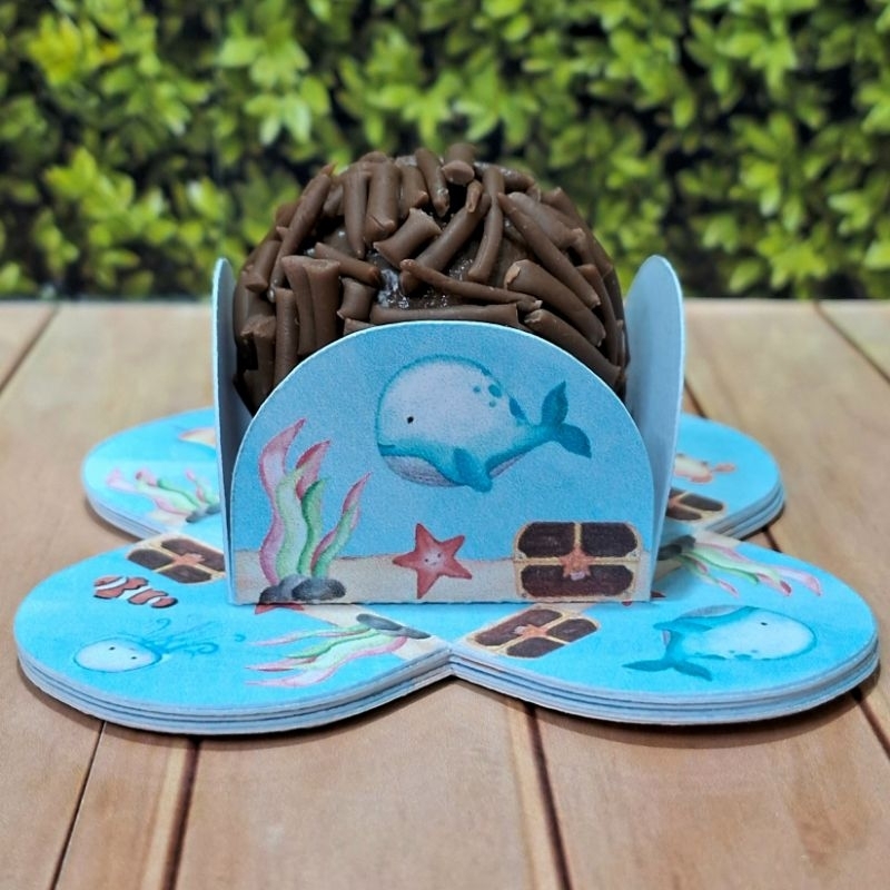 Forminhas 4 Pétalas Personalizada para Doces Brigadeiro, Aniversário, Festa Fundo do Mar Baby