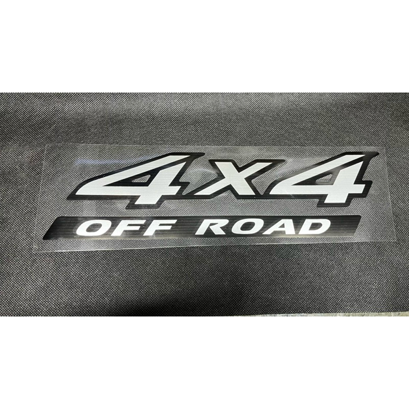 Adesivo Emblema 4x4 Off Road Nissan Frontier Aço Escovado