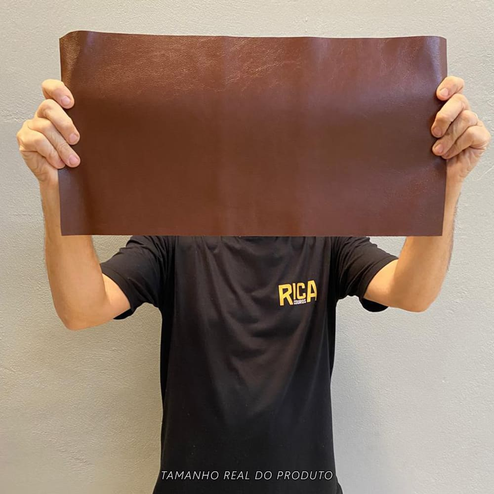 Painel de Couro Legítimo Tipo Fly 25x50cm – Placa Natural e Macia - Retalho 10/12 linhas - Cor: Conhaque