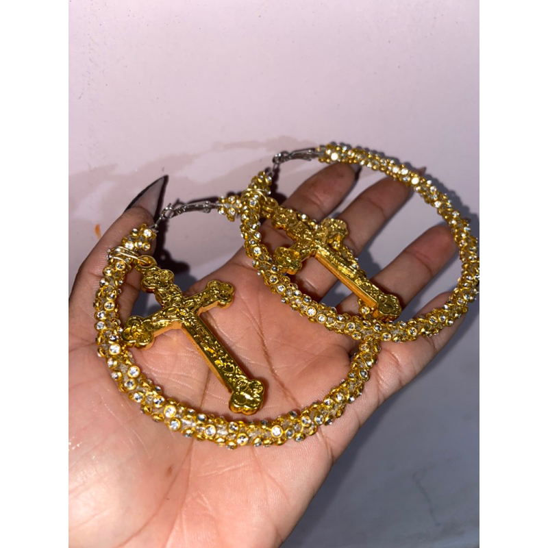 Brinco de Argola Cross em Oferta na Shopee