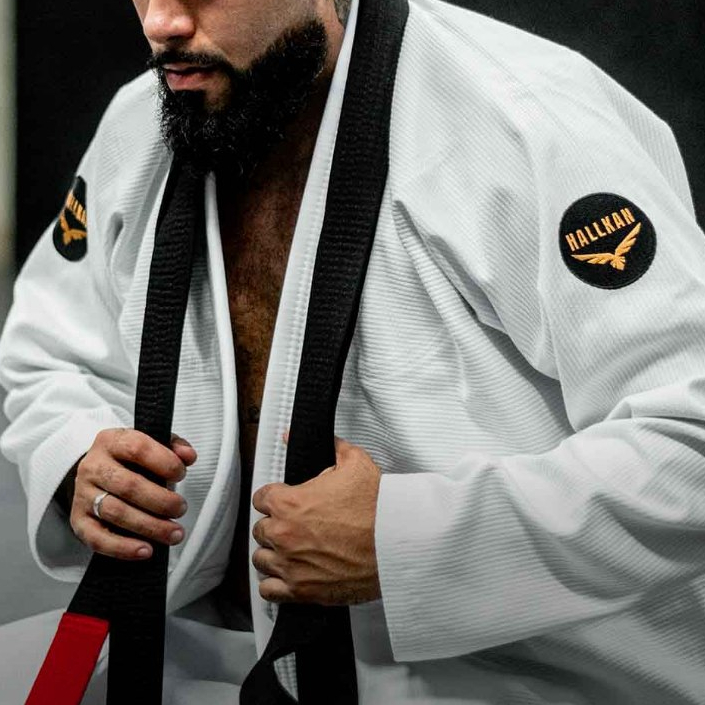 Kimono Jiu Jitsu Branco - Comprar com Melhor Preço em Jaquetas, Casacos e Coletes