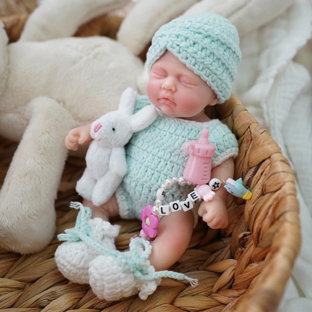 Bebê Reborn Boneca Silicone Sólido 20cm Menina Olho Fechado Brastoy em Oferta na Shopee