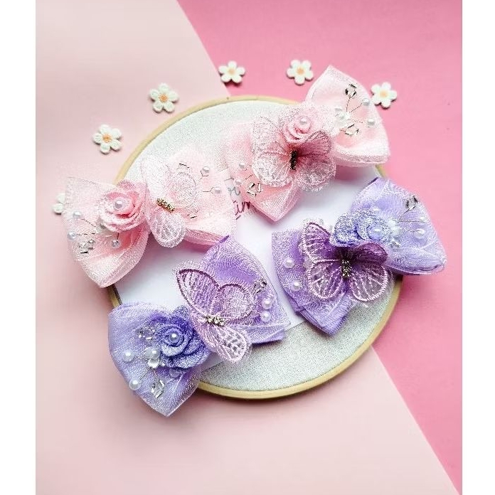 Laço de cabelo infantil Tema Jardim Encantado - Parzinho flores e borboletas com pérolas em Oferta na Shopee