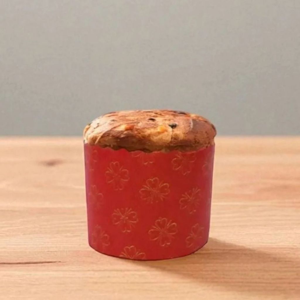 Forma Panetone 250g Vermelho Decorada com Trevos 10 unidades - Ecopack