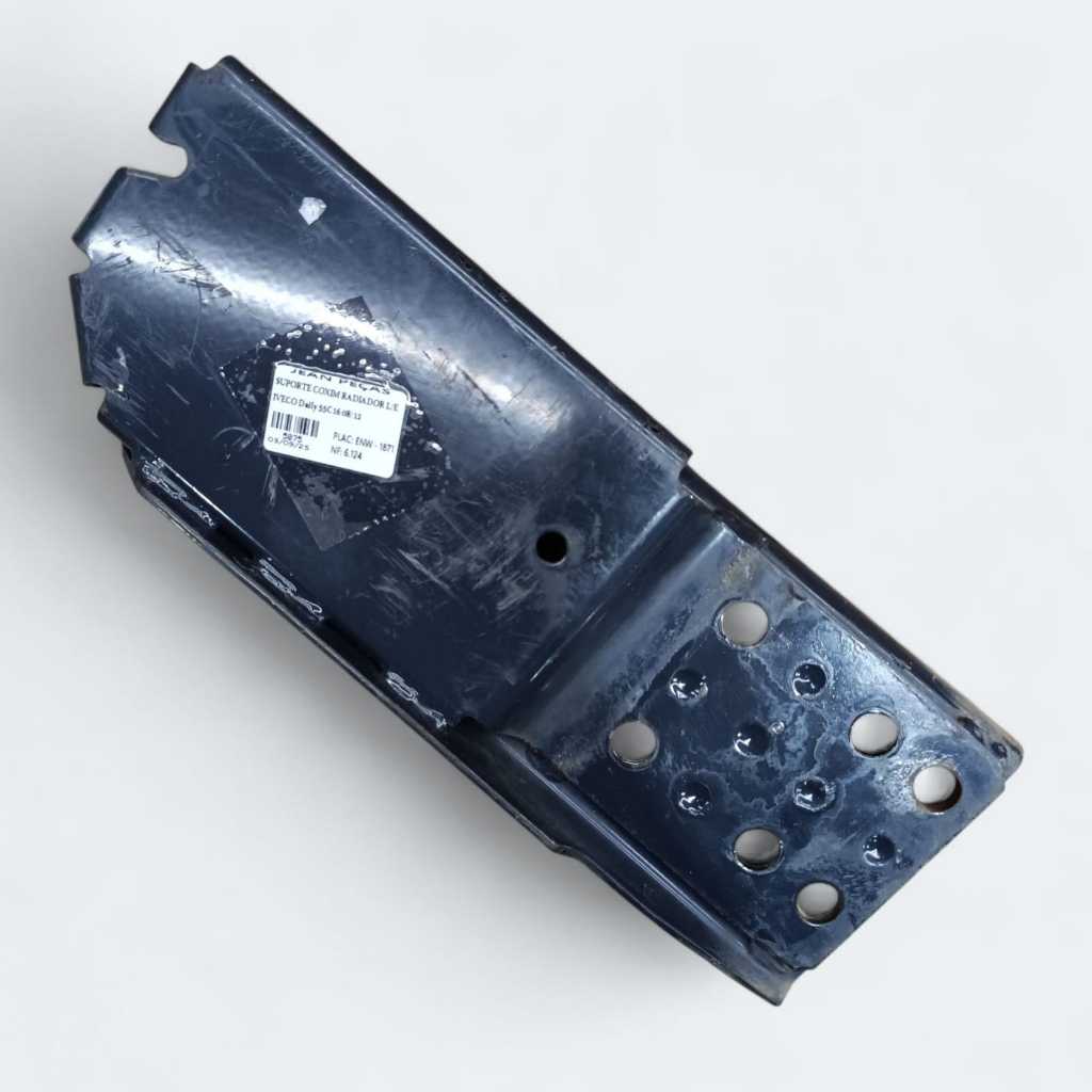 Suporte coxim radiador lado esquerdo - Iveco daily 55c16 2008 a 2012
