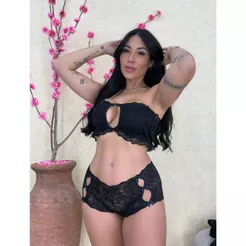 Conjunto de Lingerie Feminina em Renda Sexy Sem Bojo Top Aberto e Calcinha Confortável