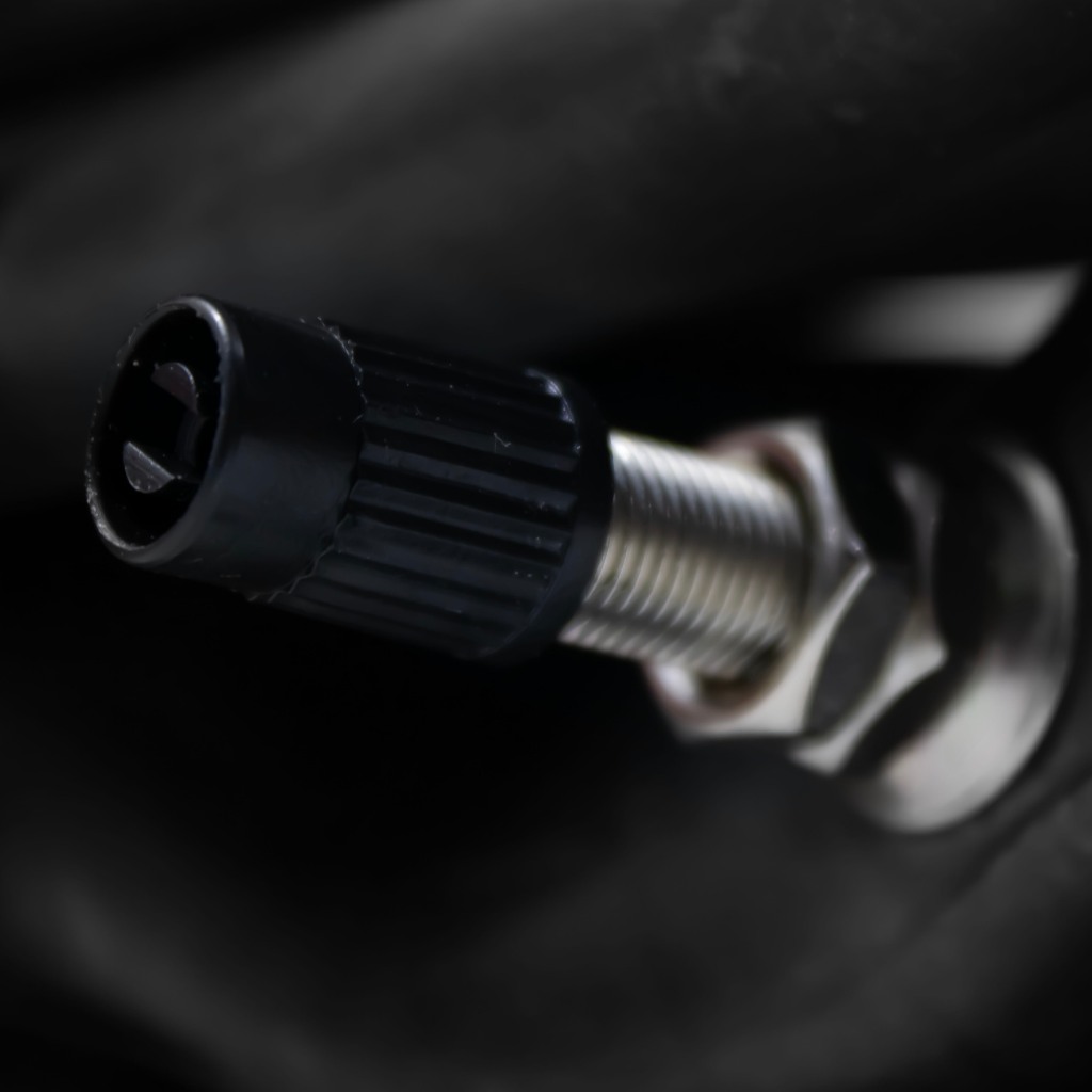 Câmara de Ar Super Tube 18 Reforçada 4mm Moto Pneu 100 100 18 120 90 18 130 90 18 TR6 kenda — imagem 2 de 2