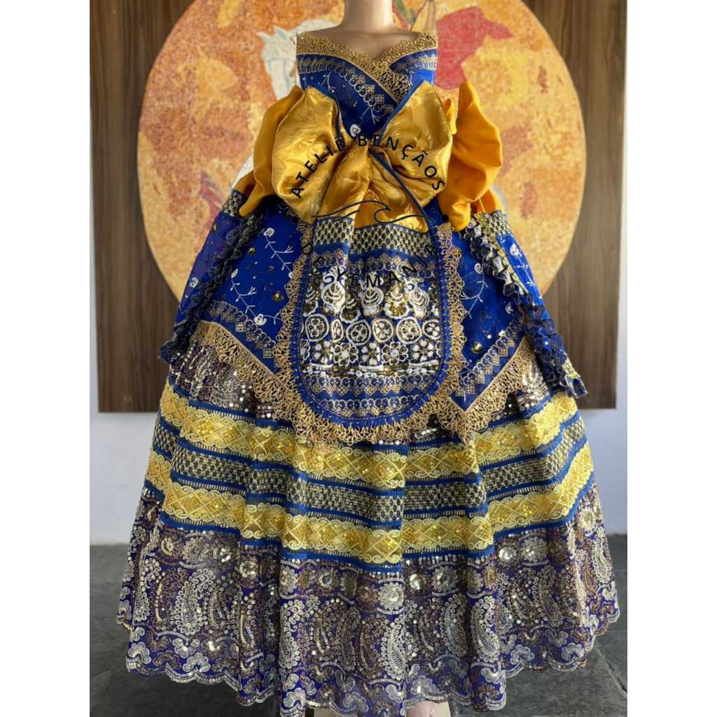 Run Logunedé, Oxum Dourado com azul em renda (saia, 2 laços, pano da costa e pano de cabeça)