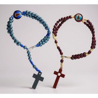 Terço Pulso Madeira Medalha Nossa Senhora Aparecida Cruz 27 em Oferta na Shopee