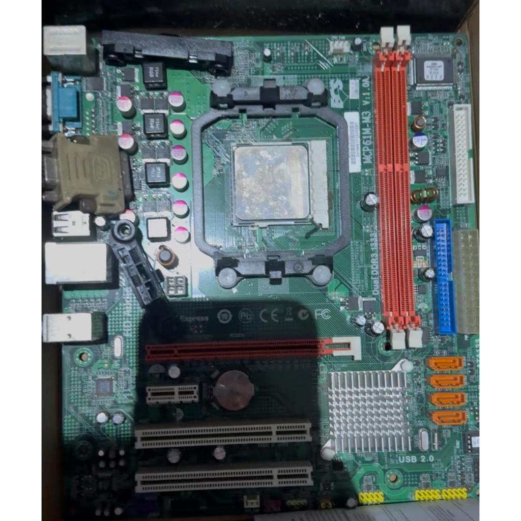 Setup pata PC com Placa Mãe, Processador, Memória RAM e  Placa de vídeo GeForce(leiam descrições).