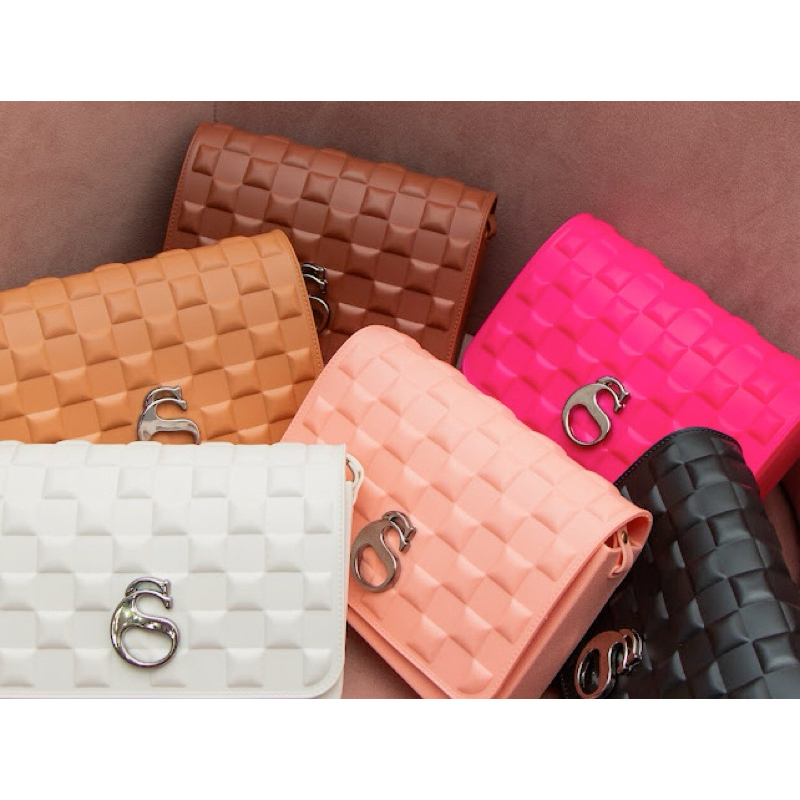 Bolsa Feminina Emma Transversal Tiracolo Pequena Compacta Ombro Acabamento Moderno Casual Fashion Ajustável Várias Cores