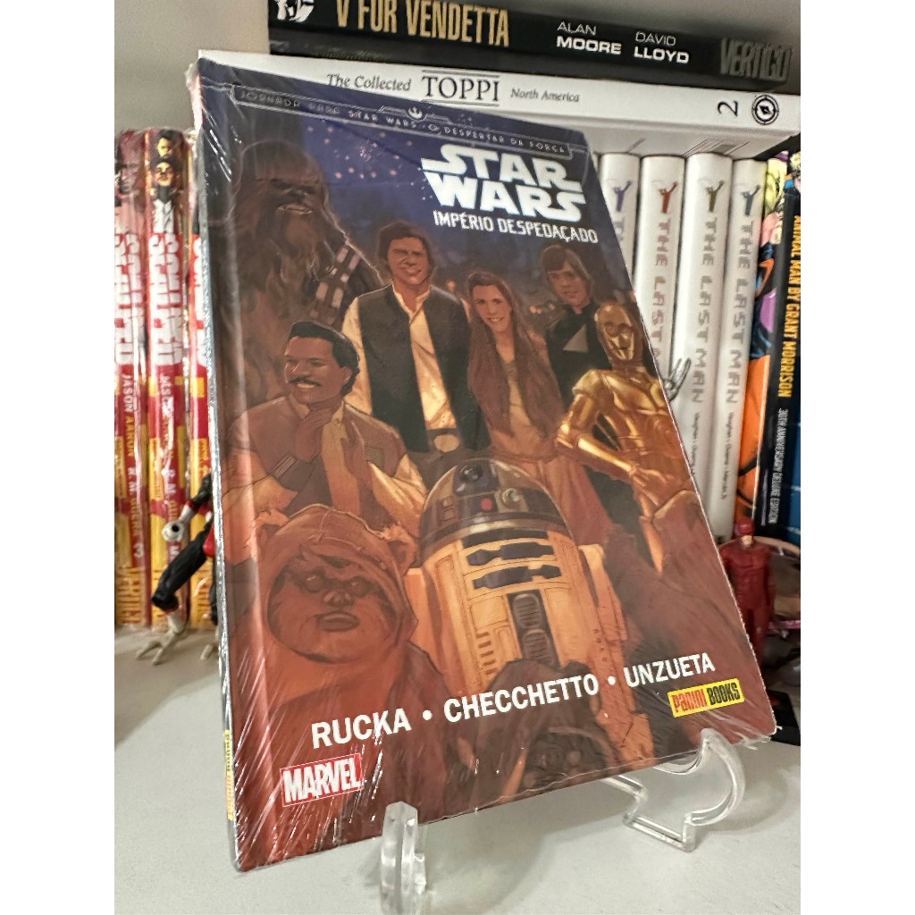Coleção Star Wars, O despertar da força. Império despedaçado. Ano 2017. Capa dura novo lacrado