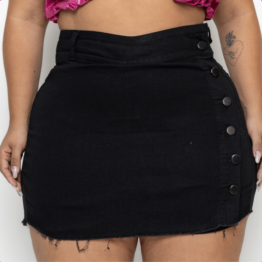 Short Saia Jeans Plus Size Cós Alto Levanta Bumbum Com Detalhes