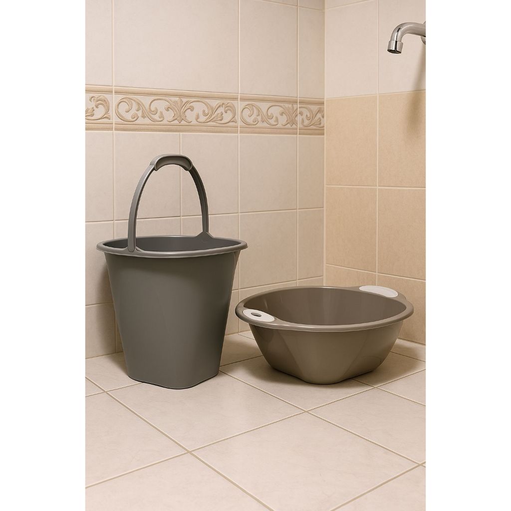 Balde c/ Alça 8L /Linha Kit de lavanderia - Plasútil - Praticidade, durabilidade e organizição