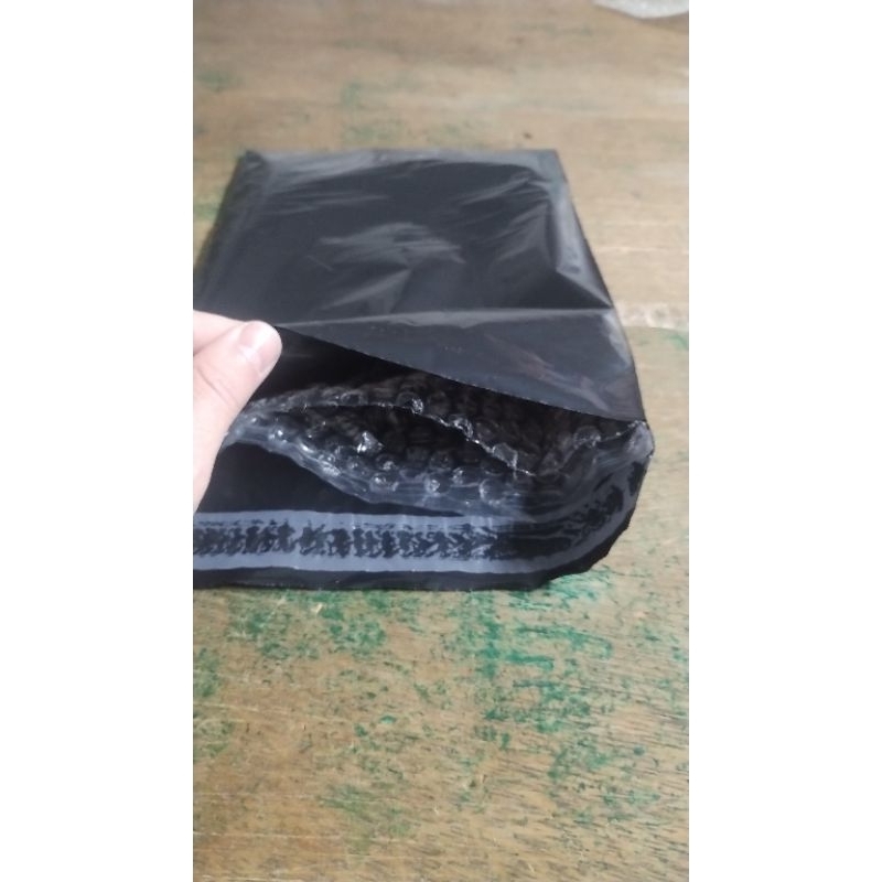 Envelope de segurança com bolhas dentro 20x30 cm, 500 unidades ( bolha de 19x25 ). Excelente Qualidade e Envio Imediato.