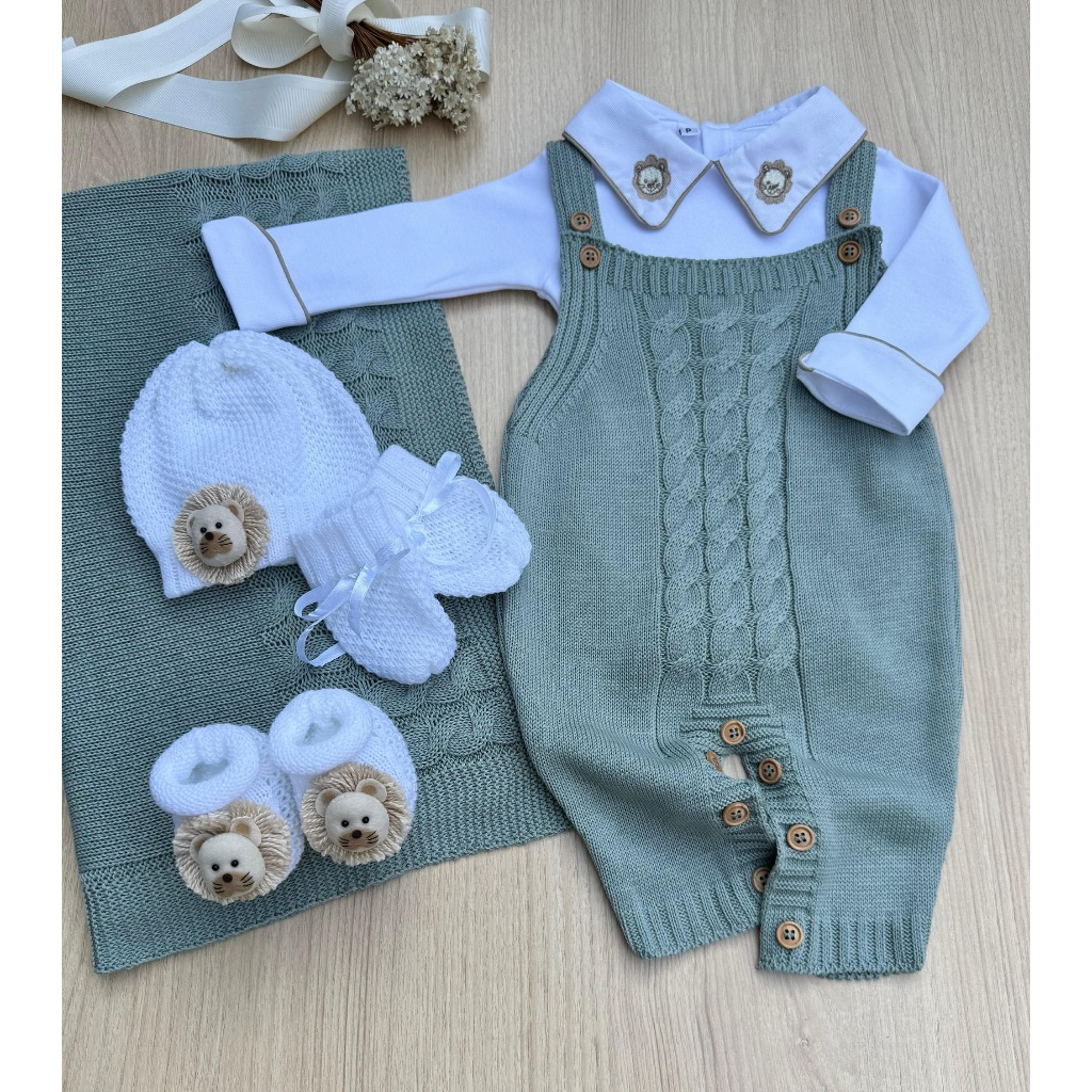 Saída de maternidade menino jardineira verde maré Tema Safari em Oferta na Shopee