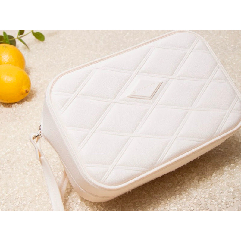 Bolsa Feminina Lívia Transversal media com Alça ajustável Moda Casual tiracolo Prática Dia a Dia Moderna Passeio