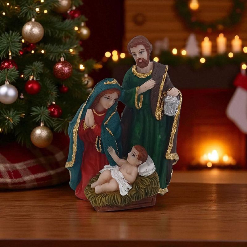 Imagem da Santa Sagrada Família de Nazaré com lamparina junto presépio de Natal 7cm de Resina em Oferta na Shopee