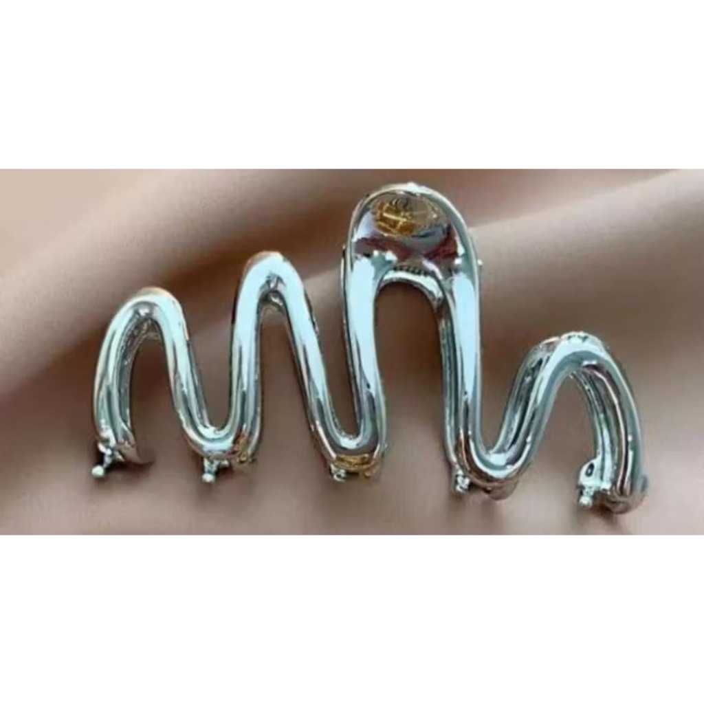 Piranha De Cabelo Resistente De Metal Sofisticada Premium