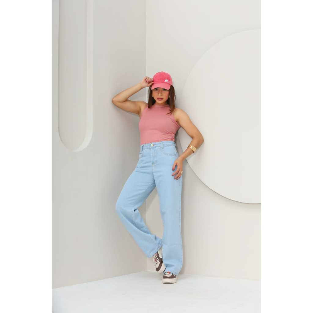 Calça jeans wide leg Azul Claro lisa feminina perna larga