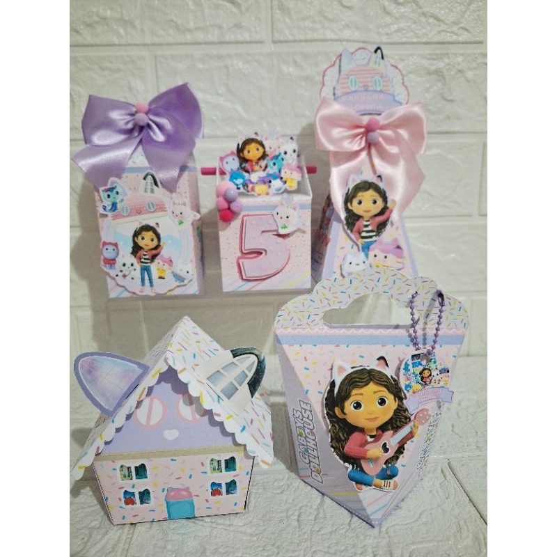 KIT CAIXAS CASA MAGICA DA GABBY/ LEMBRANCINHA DE ANIVERSARIO CASA MAGICA DA GABBY/ CAIXAS PERSONALIZADAS