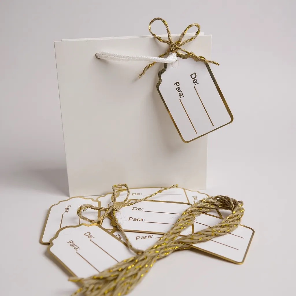 Kit Tag De/Para com Cordão de Juta – Ideal para Sacolas, Caixas e Presentes em Oferta na Shopee