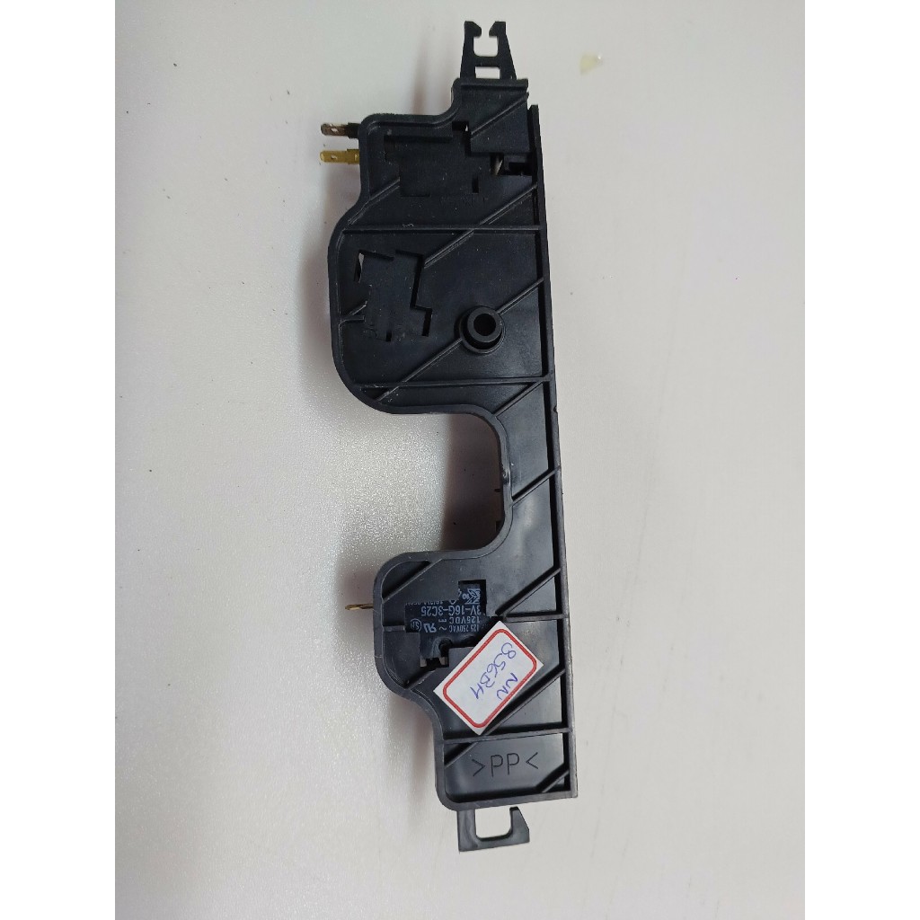 trava da porta para microondas panasonic nn-st357wrpk