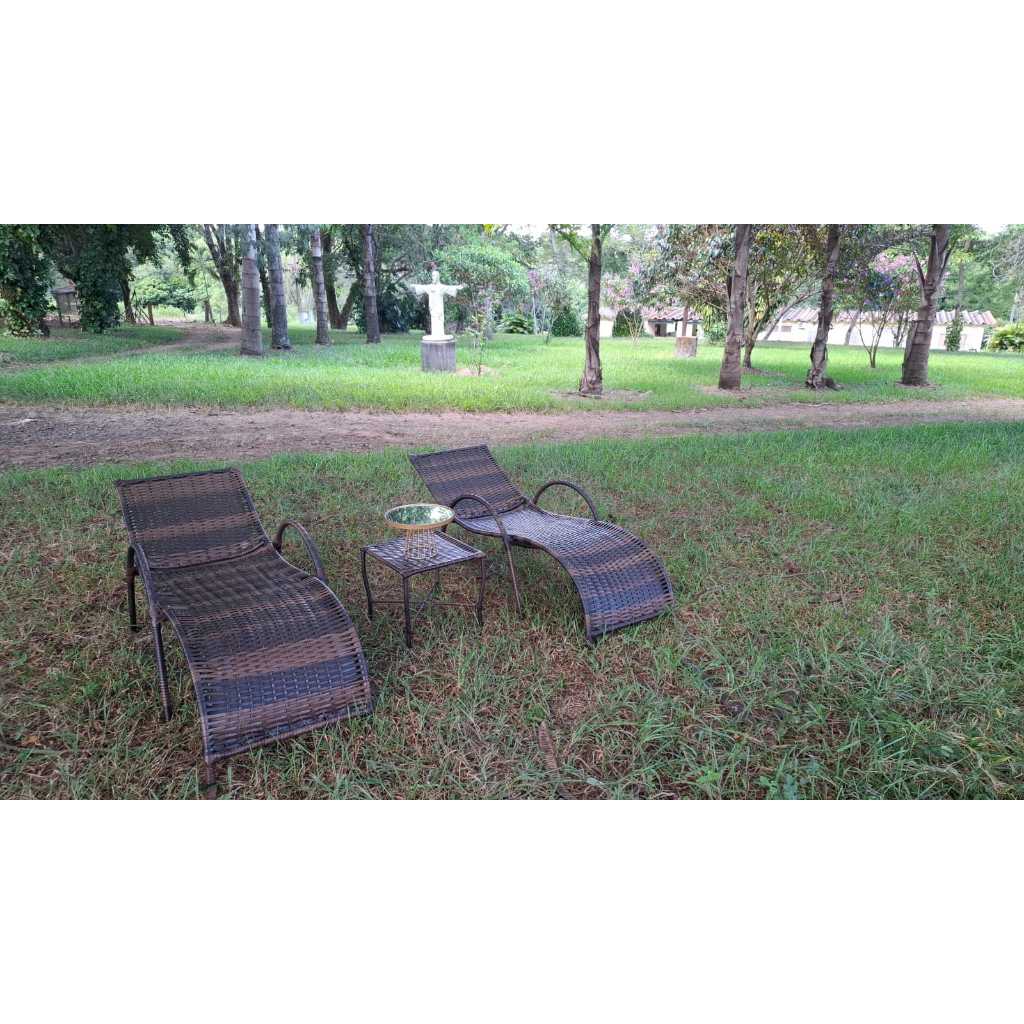 Mesa de Ferro Desmontável: Onde Comprar | BuscaProdutos