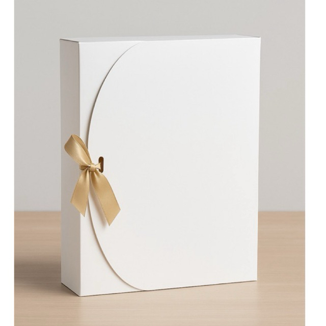 caixas para presente com o estilo elegância BRANCA ou kraft Tamanho 19x18x5 Cm Lembrancinha 10 unid