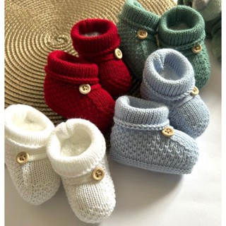 Sapatinhos de Tricô Liso para Bebê 0 a 3 Meses várias Cores em Oferta na Shopee