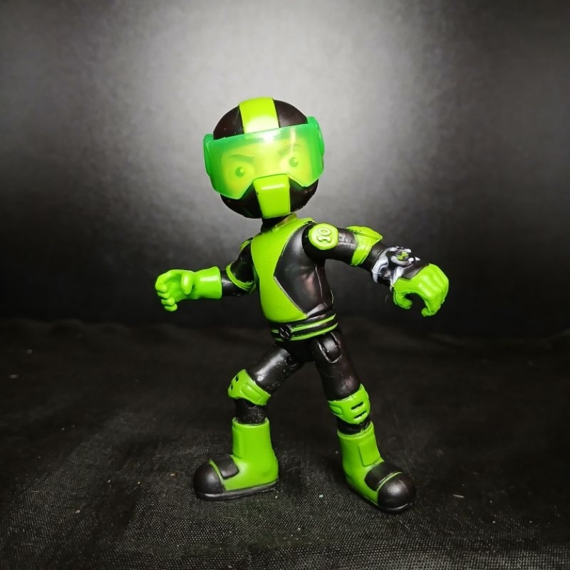 Boneco Ben 10 Reboot Ben Tennyson Rustbuggy Original Bandai