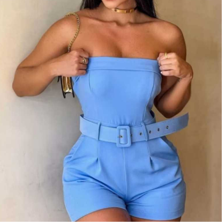 Macaquinho feminino Alfaiataria Tomara Que Caia Com Cinto Elegante