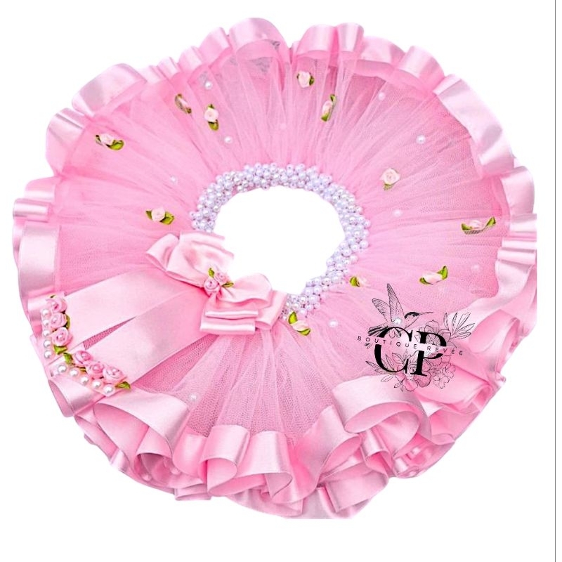 Saia Tutu Rosa com Pérolas, Laço, Borboletas e Flores – Saia Infantil Luxo 🎀✨