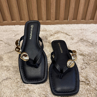 Chinela Sandália Rasteira Feminina Casual Confortável Leve Detalhes Metalizados Versátil Moderna em Oferta na Shopee