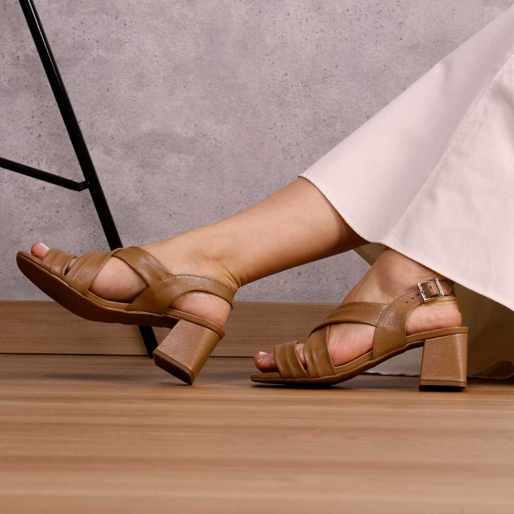 Sandália Feminina Couro Legítimo Tiras Trançadas Elegante Casual Salto Bloco Confortável
