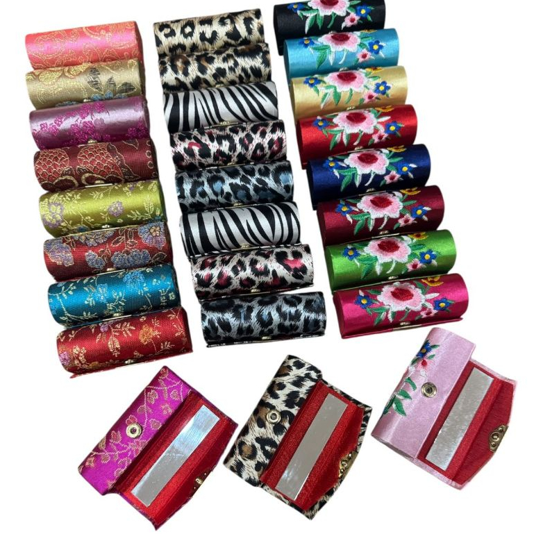 Kit Com 2/6/12 Peças Porta Batom Com Espelho De Bolsa Estampa Onça E Floral