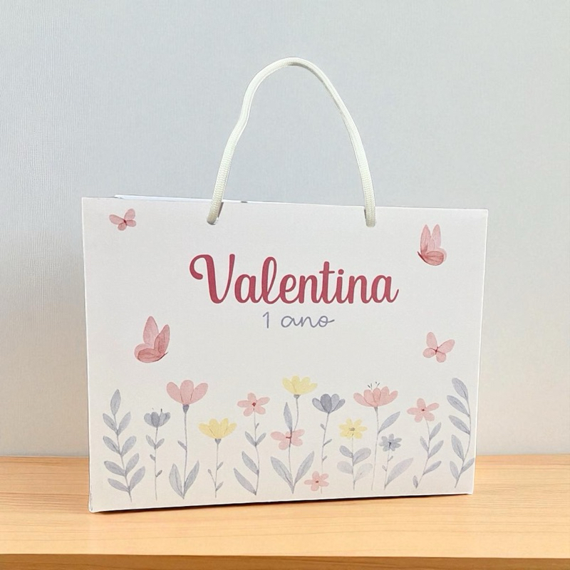 Sacolinhas personalizadas tem Jardim Borboletas  Lembrancinha Encantada | Jardim das borboletas - DESMONTADAS